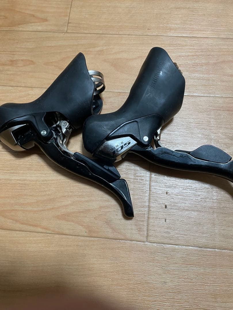 【出品再開】SHIMANO 105 ST-5700 2X10速 STIレバー