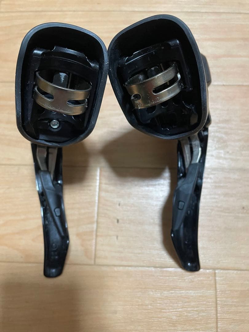 【出品再開】SHIMANO 105 ST-5700 2X10速 STIレバー