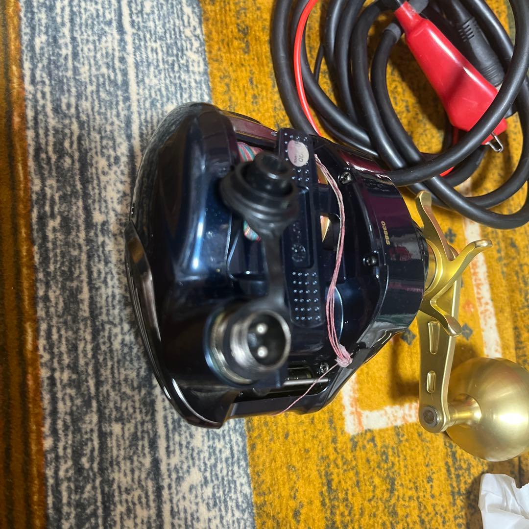 お値下げしました　SHIMANO ビーストマスター2000