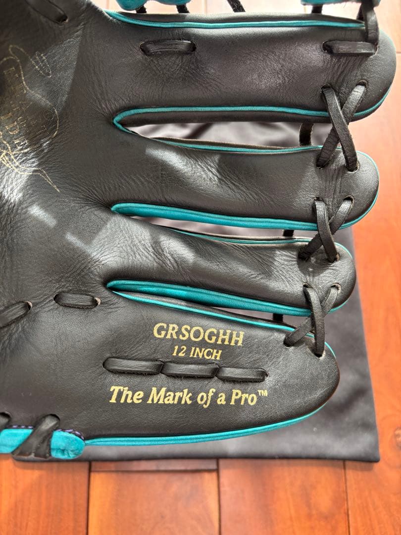 Rawlings 軟式グローブ 岡本和真選手モデル　限定