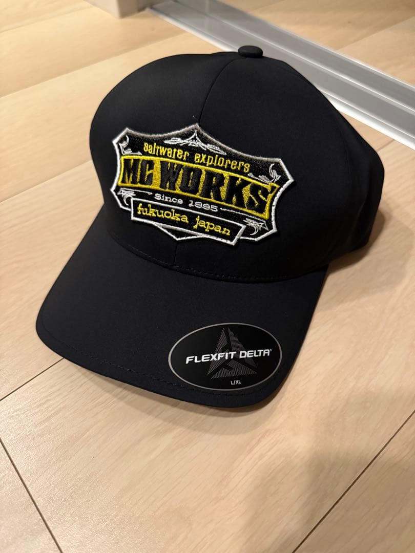 MC WORKS ブラックキャップ FLEXFIT DELTA