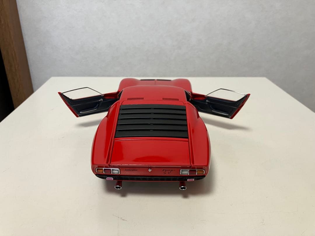 1/18オートアート ランボルギーニ ミウラ SV