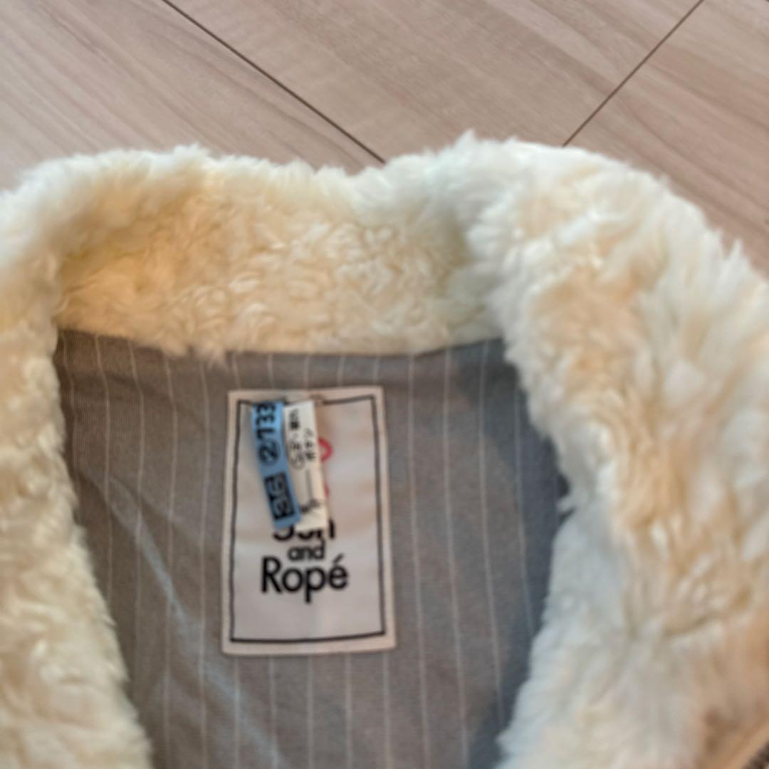 Janjan and Rope ホワイトファーベスト