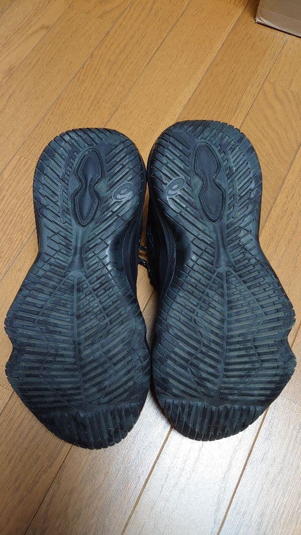 アシックス　バッシュ　ノヴァ サージ LOW 26.5cm