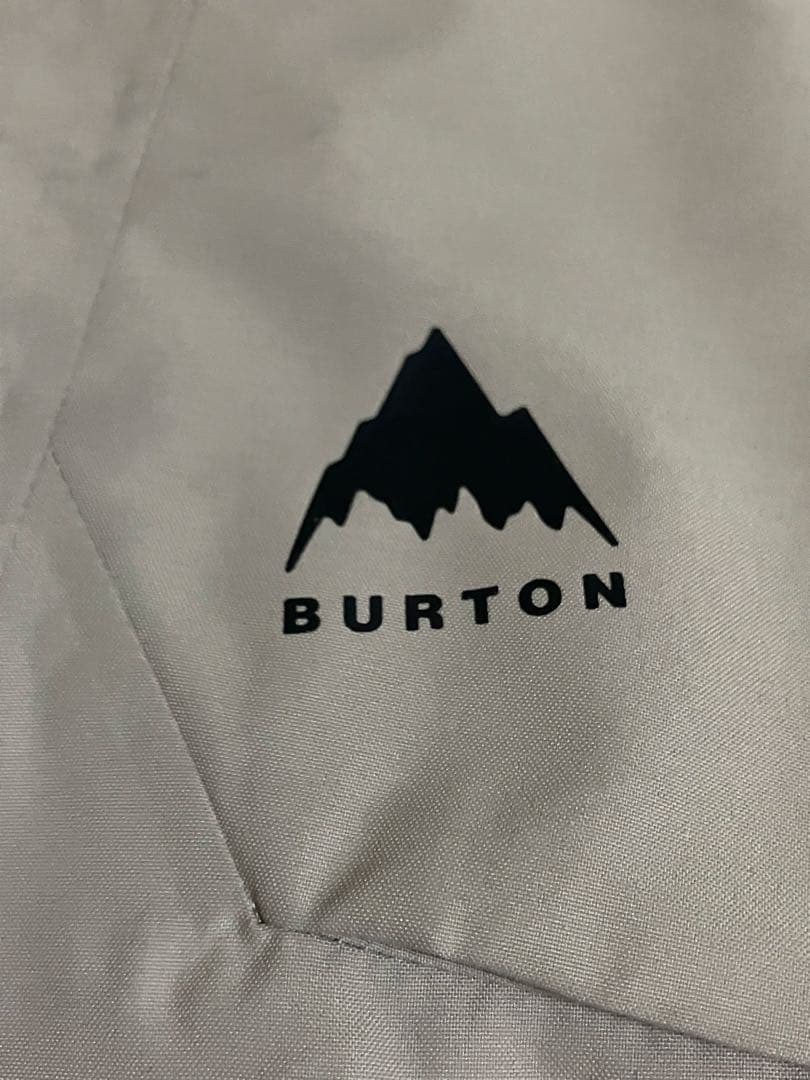 4/10までの出品‼️BURTON メンズ　リザーブ 2L パンツ　Mサイズ