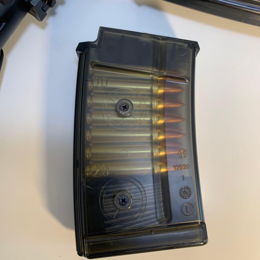 電動エアガン　SIG 552 SEALS　ケース付き SIG 552 SEALS
