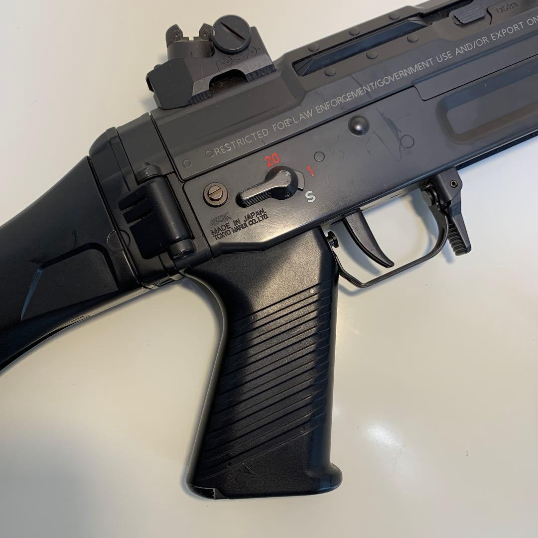 電動エアガン　SIG 552 SEALS　ケース付き SIG 552 SEALS