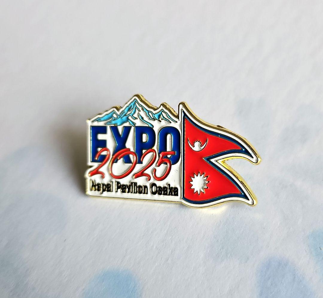 ネパールパビリオンのピンバッジ（EXPO 2025 大阪・関西万博）