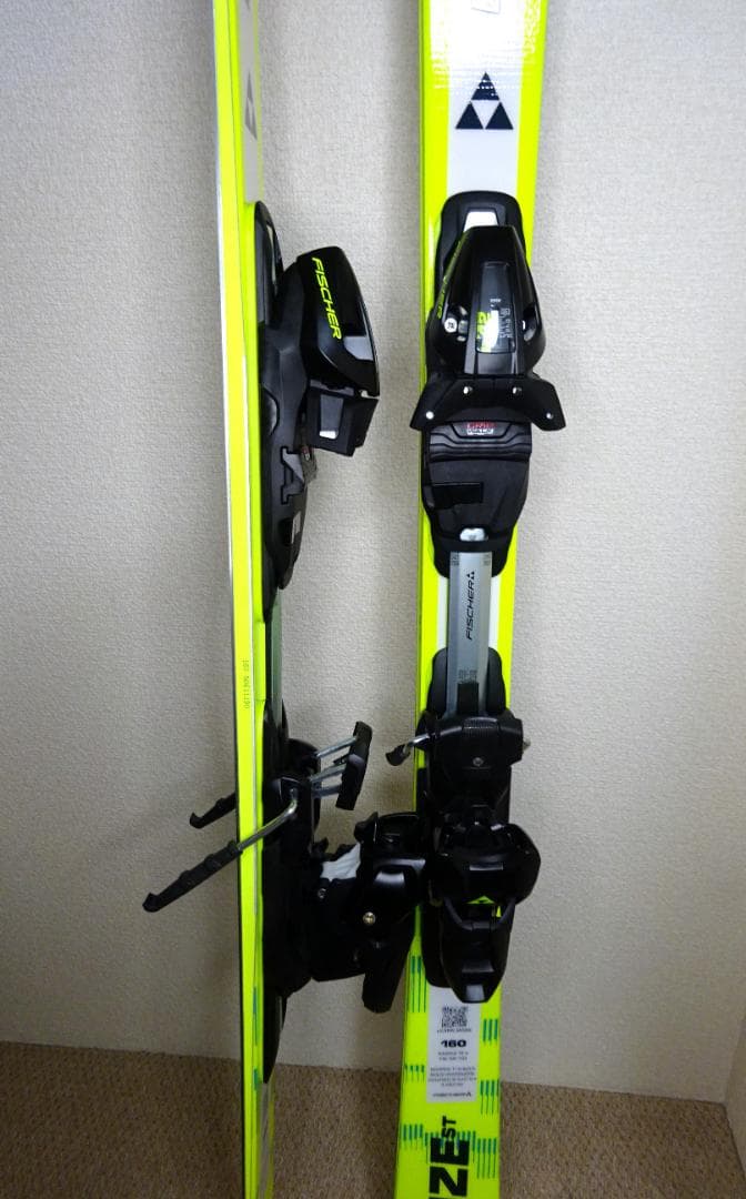 最新'26　FISCHER ノイズ RC4 NOIZE ST YELLOW