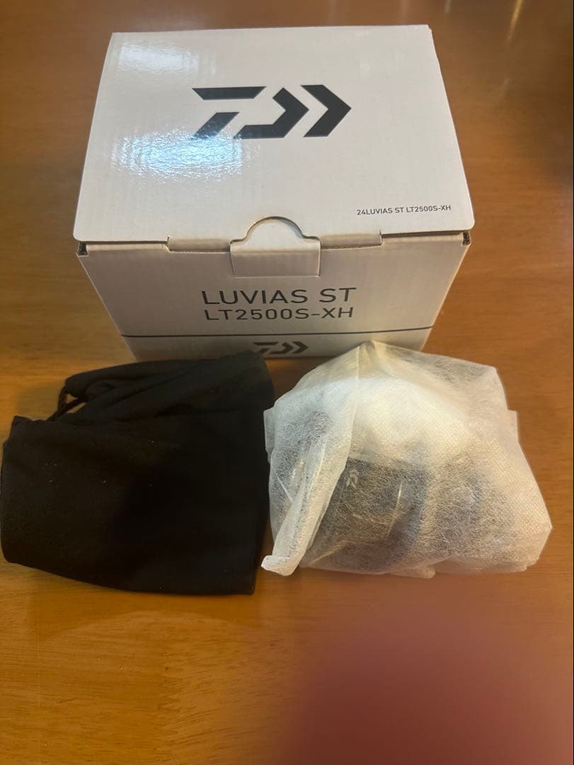 DAIWA 25LUVIAS(ルビアス) ST LT2500S-XH