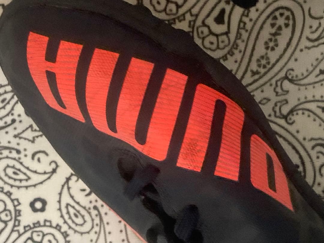 【未使用】26〜26.5cmPUMA EVO SPEED 5フットサルシューズ