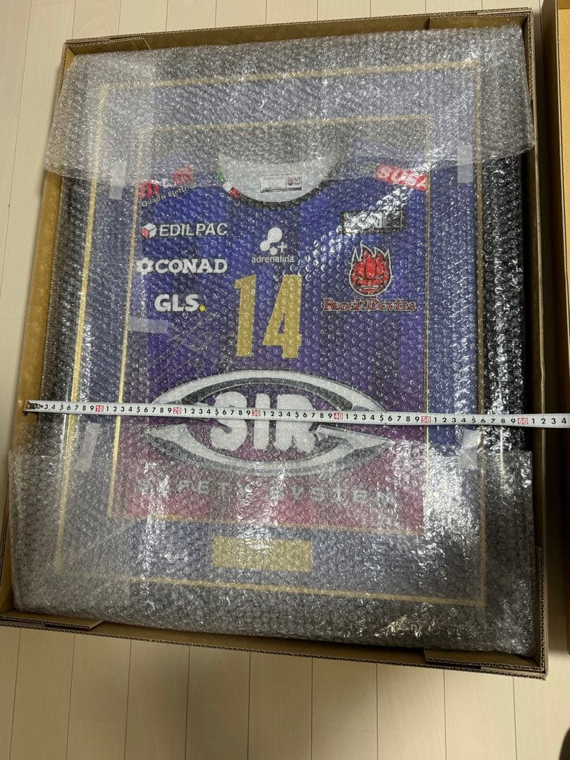 ペルージャ 石川祐希 ホーム ユニフォーム 直筆サイン 抽選販売当選品 額縁付