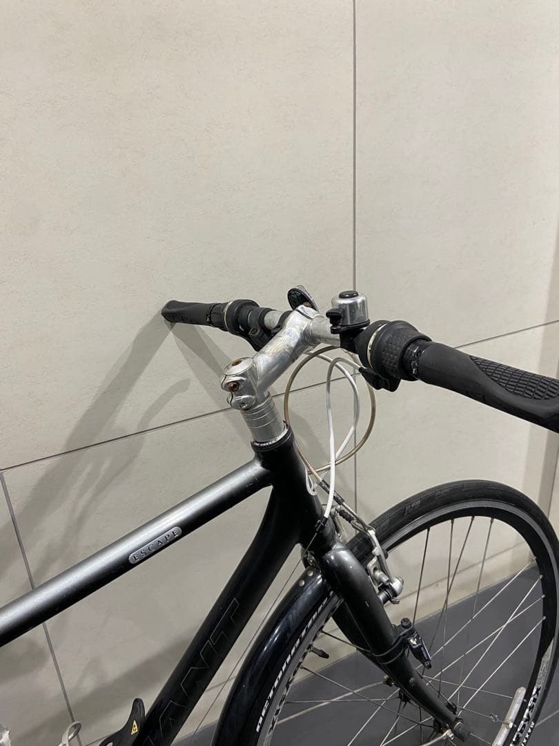 GIANT escape R3クロスバイク　ジャイアント　エスケープrx 自転車