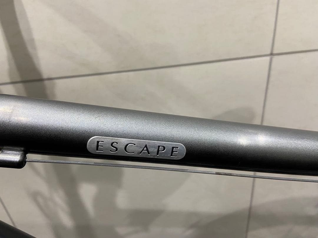 GIANT escape R3クロスバイク　ジャイアント　エスケープrx 自転車
