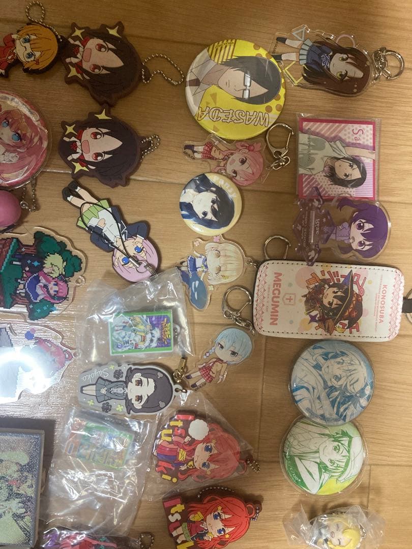 アニメグッズ　大量まとめ売り50点以上（バラ売り可）