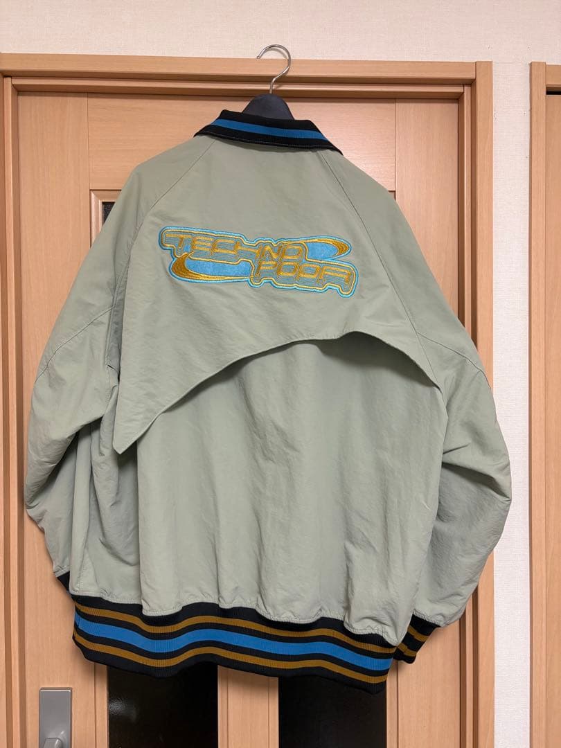 【Lサイズ】ずとまよ バーシティジャケット(Light Gray)