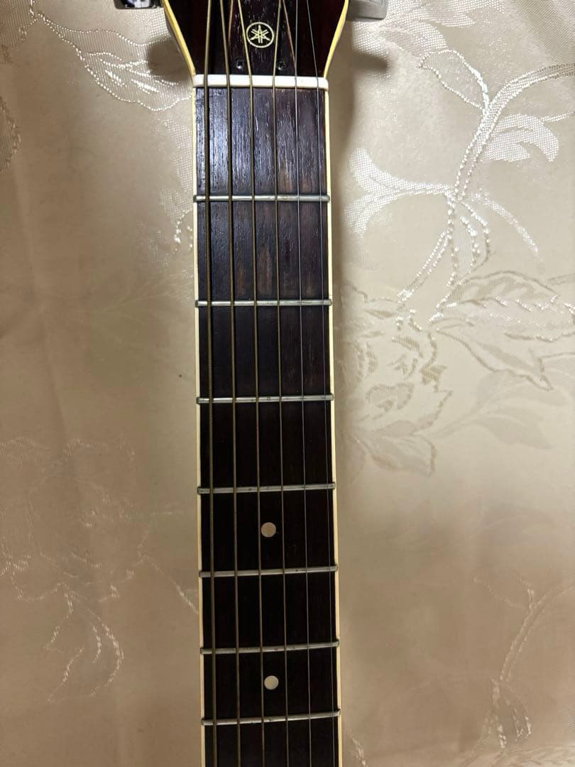 【ハードケース付き‼️】YAMAHA FG-202 アコースティックギター