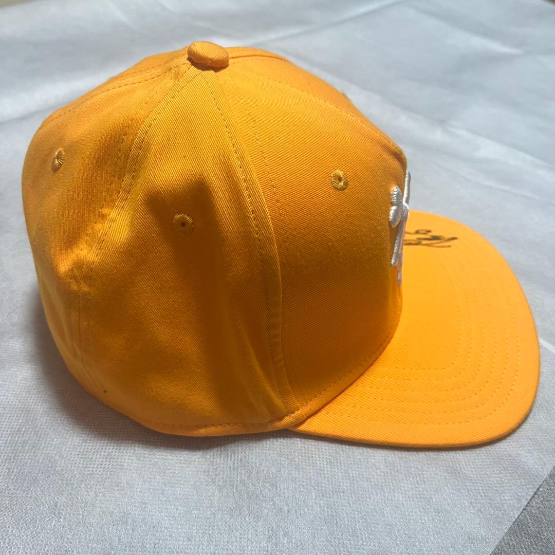 ジャイアンツ Under Armour 泉口友汰選手直筆サイン オレンジキャップ