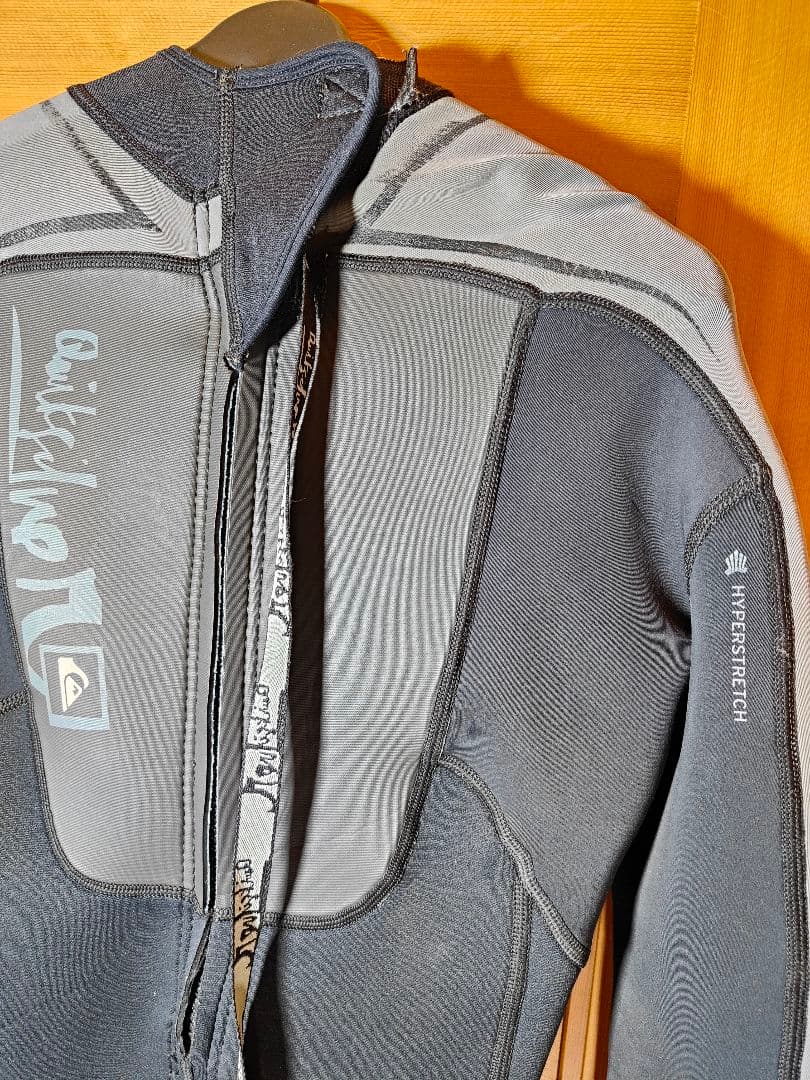 【良品】QUIKSILVER　正規品　高級ウェットスーツ　ストレッチフルスーツ