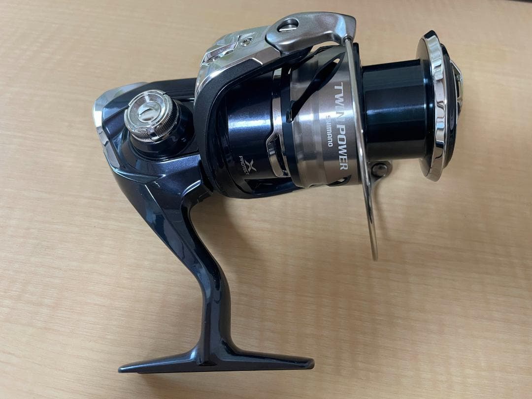 SHIMANO TWIN POWER SW4000XG　M245