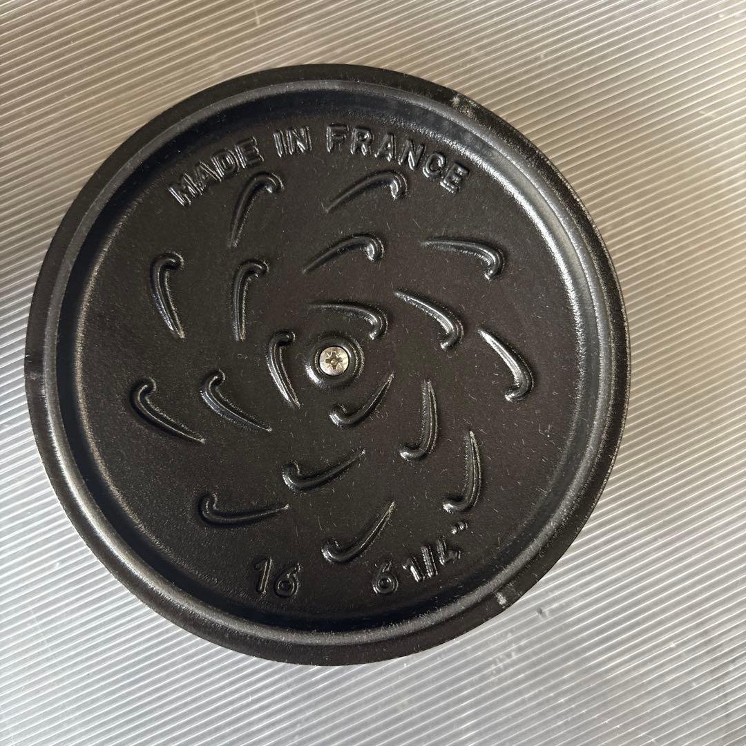 staub ストウブ ココット デ ゴハン グレー GOHANS 16cm