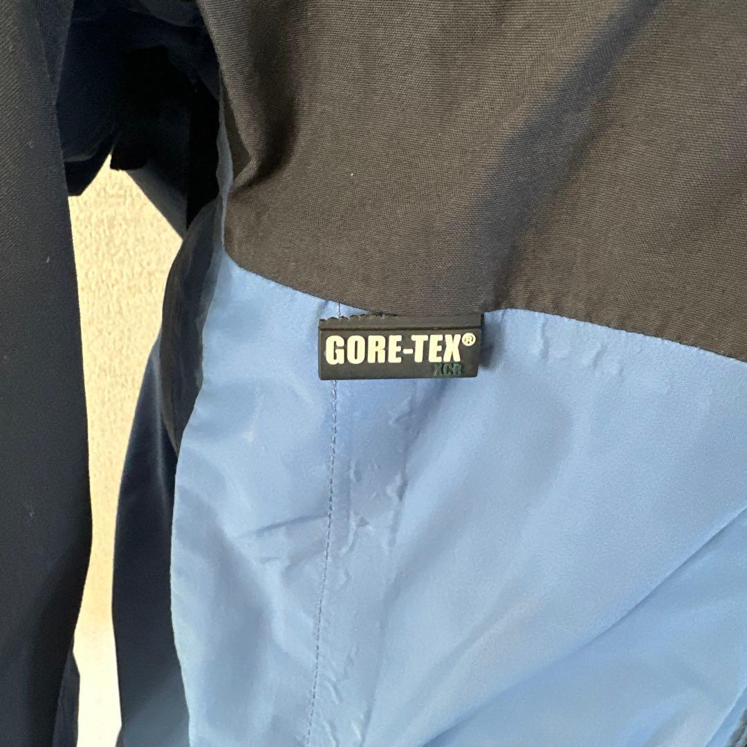 GORE-TEX® 女性用スノーボードウェア