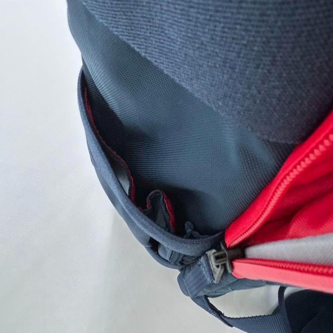 【新品】Under Armour バックパック 27L ネイビー/レッド　バスケ
