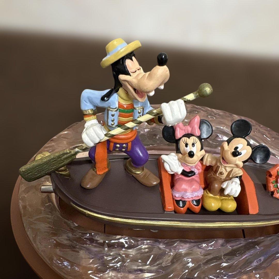 ディズニーシー　ヴェネツィアンゴンドラ　オルゴール付　フィギュア　 グーフィー