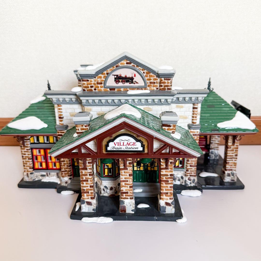 クリスマス フィギュア 鉄道の駅 デパートメント56 ミニチュアハウス