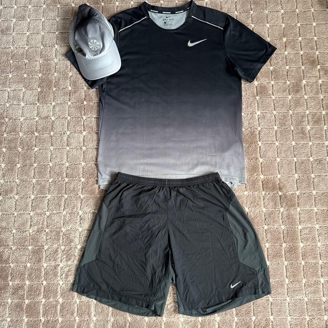 ナイキ　ランニング　風車　NIKE running 上下セット　グラデーション