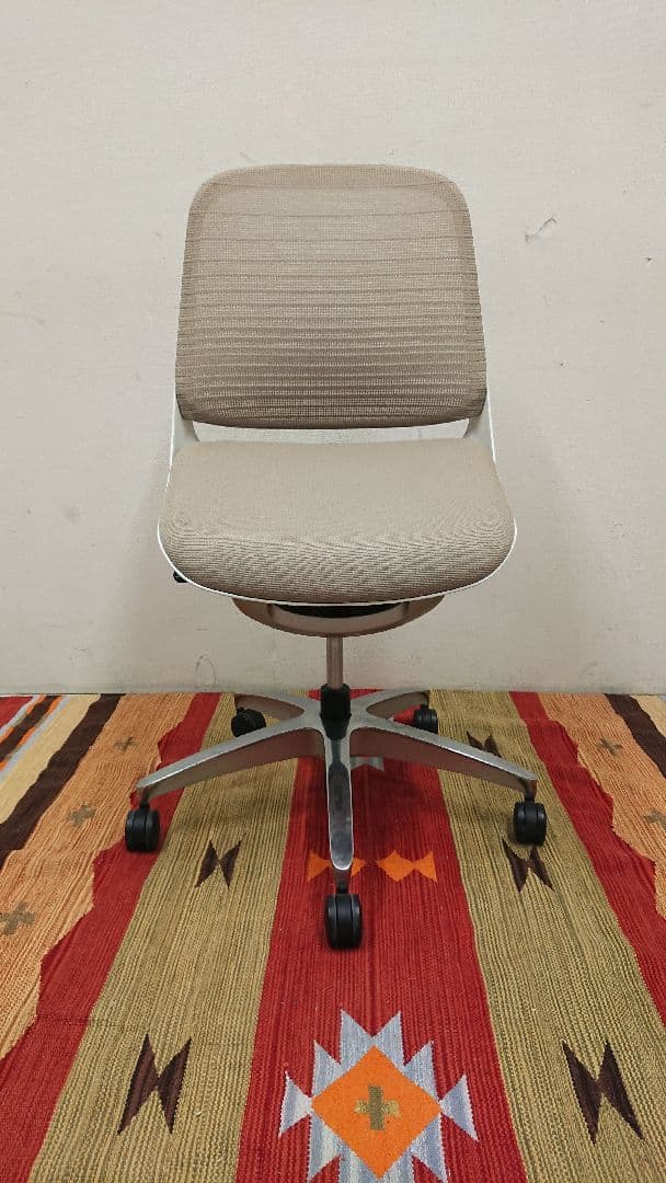 okamura オカムラ Luce デスクチェア 81L1GR 11万円