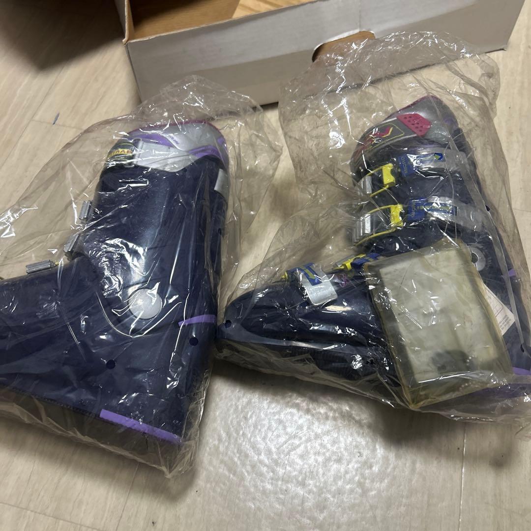定価4万【未使用品】GEN スキーブーツ MTディープパープル　26