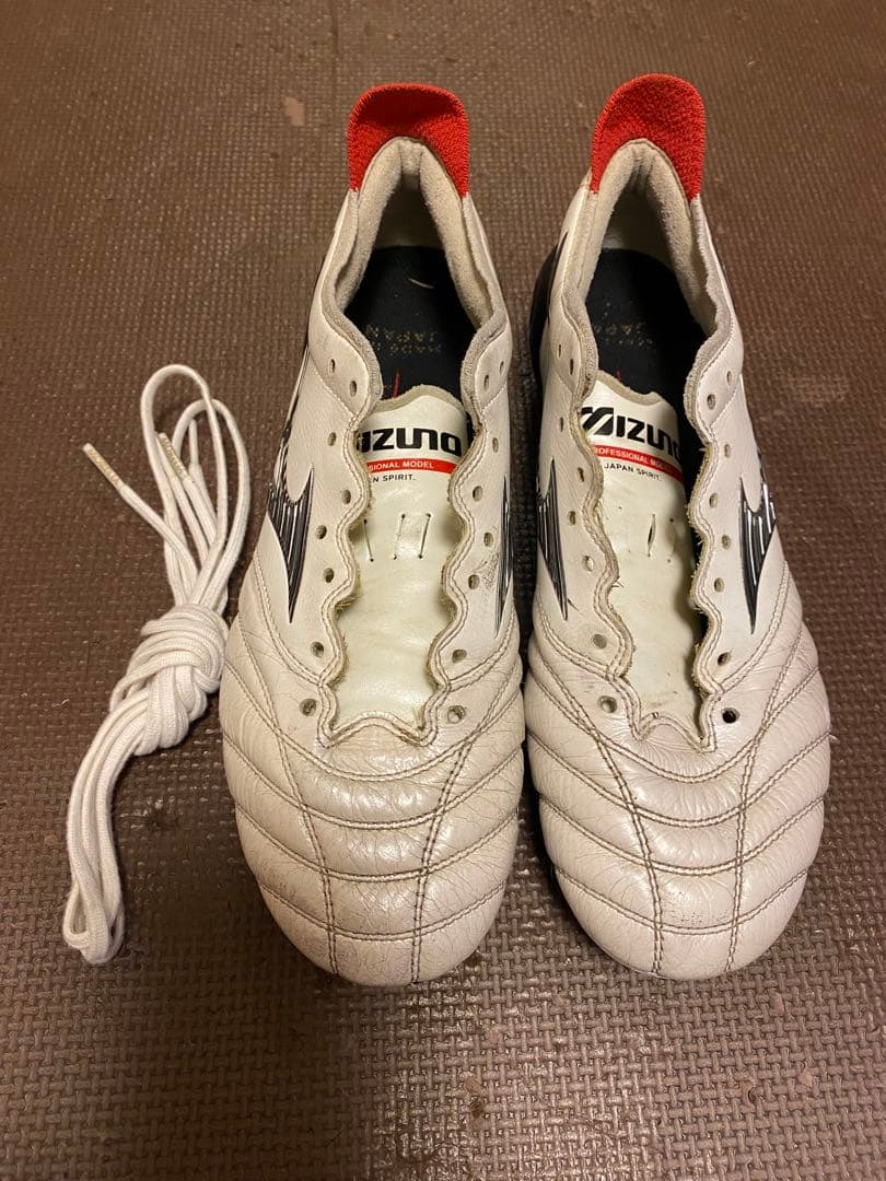 シューズ Mizuno Morelia NEO3