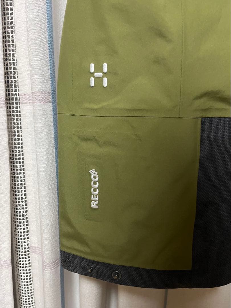 【新品・タグ付き】Haglöfs オリーブグリーン スノーボードパンツ