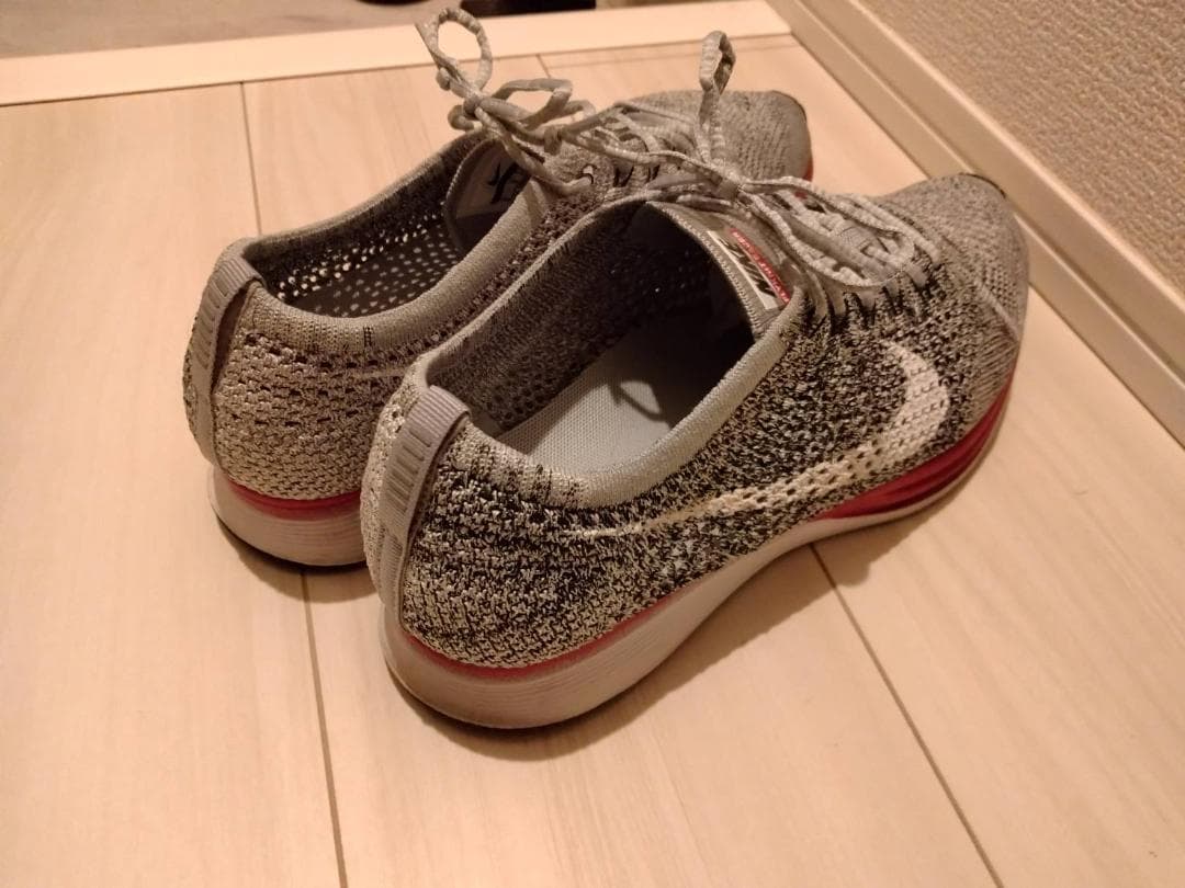 Nike Flyknit Racer グレー/レッド　27.0cm