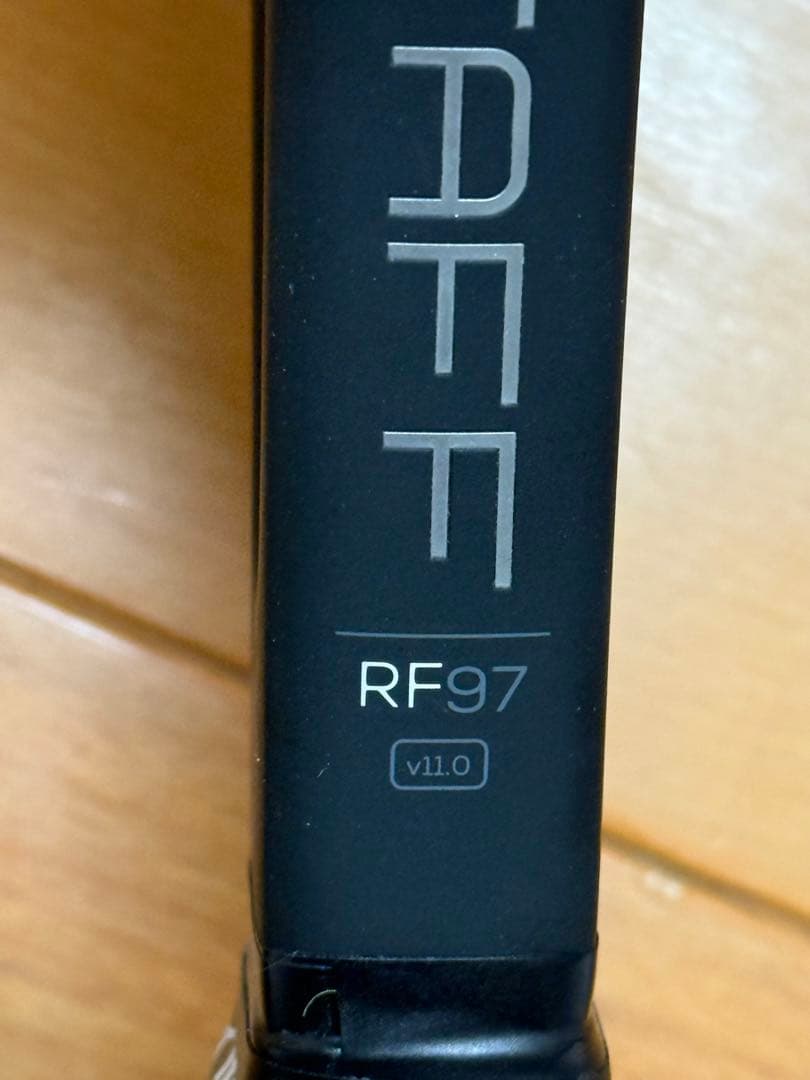 Wilson PRO STAFF RF97 v11.0 フェデラー G3