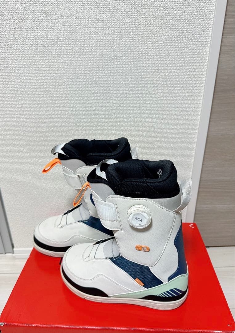 ★【美品】ディーラックス（DEELUXE）レディース スノーボード ブーツ ★