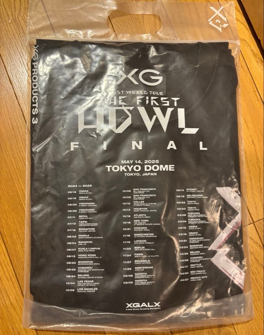 新品！XG THE FIRST HOWL ファイル ツアーTシャツ Lサイズ