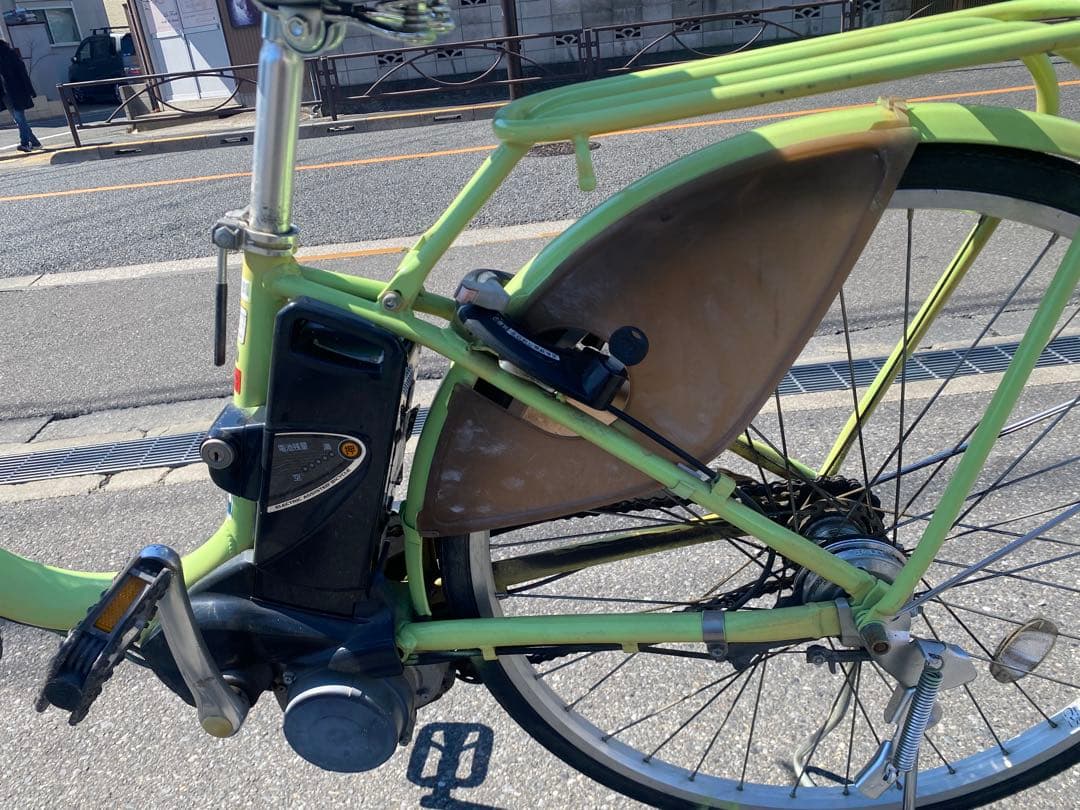 電動アシスト自転車 ライトグリーン