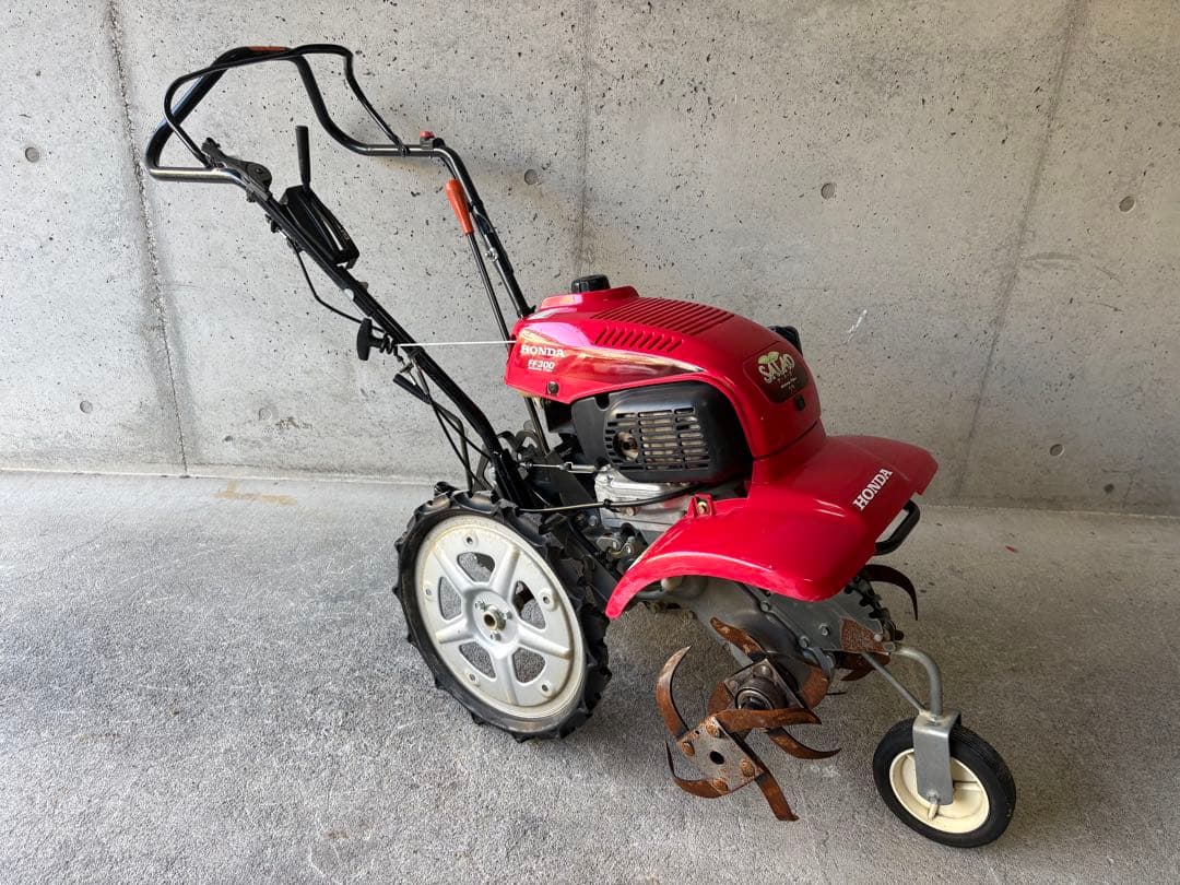 HONDA ホンダ　 FF300 サラダ　動作確認済❗️培土機ヒッチ付き綺麗です!