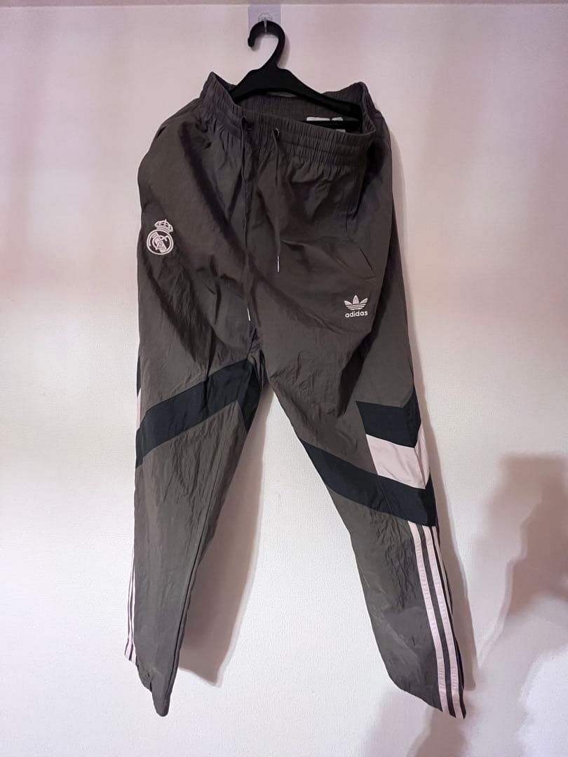 adidas Real Madrid ジャケット グレー