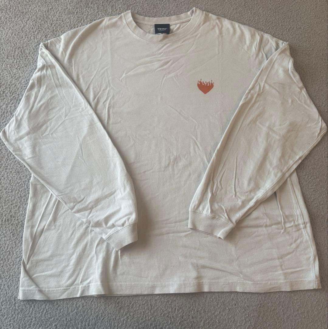 【期間限定値下げ】藤井風　燃えよ　ロンT Mサイズ Cloudy