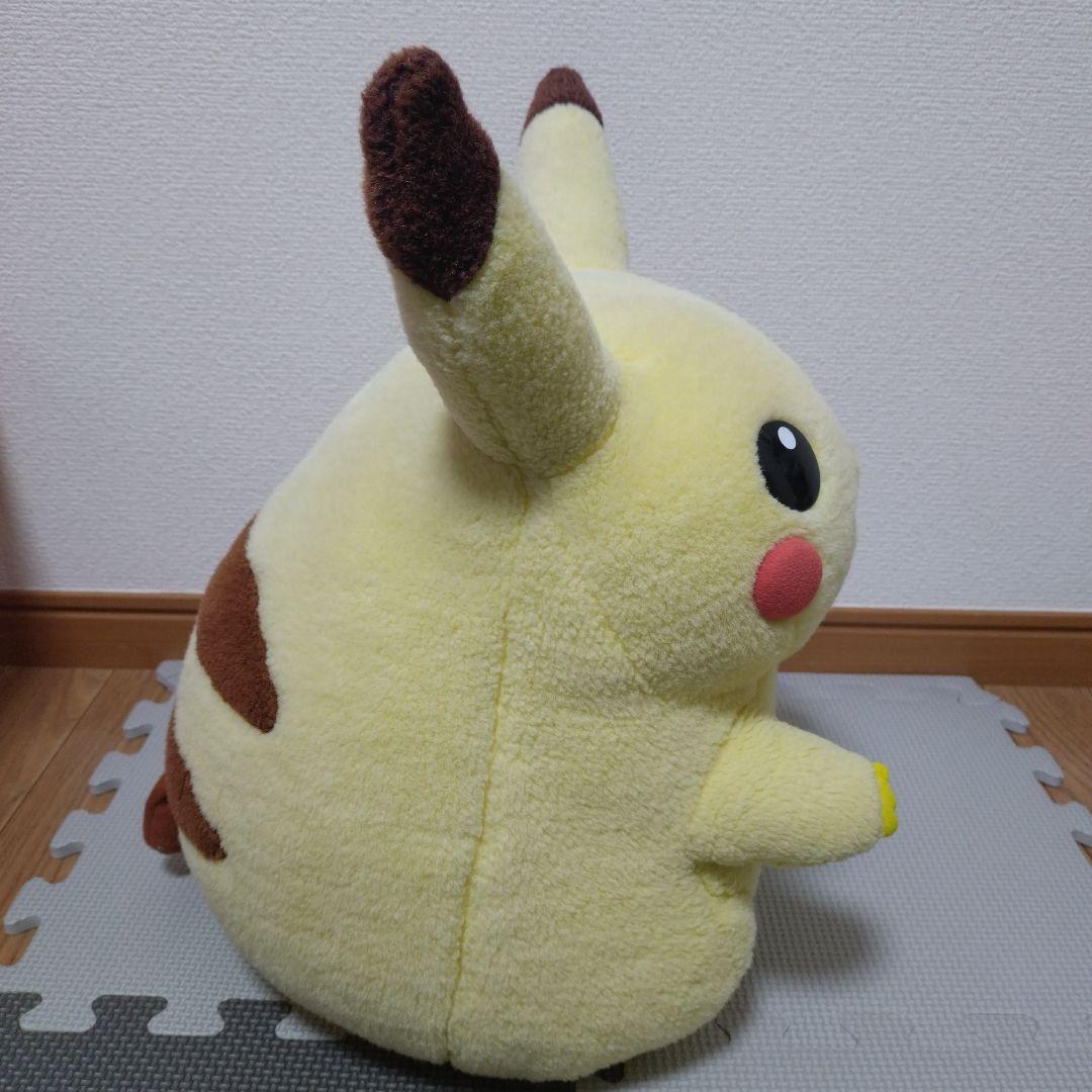 初期ピカチュウ TOMY 等身大ぬいぐるみ