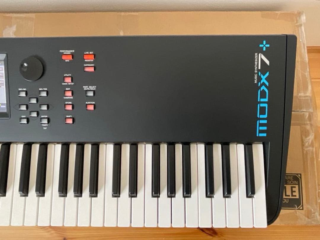 【中古美品】YAMAHA MODX7+ ヤマハ シンセサイザー76鍵【元箱あり】