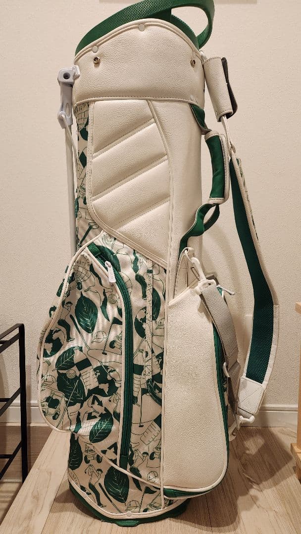 しみしみ　adidas PLAY GREEN グラフィック スタンドバッグ