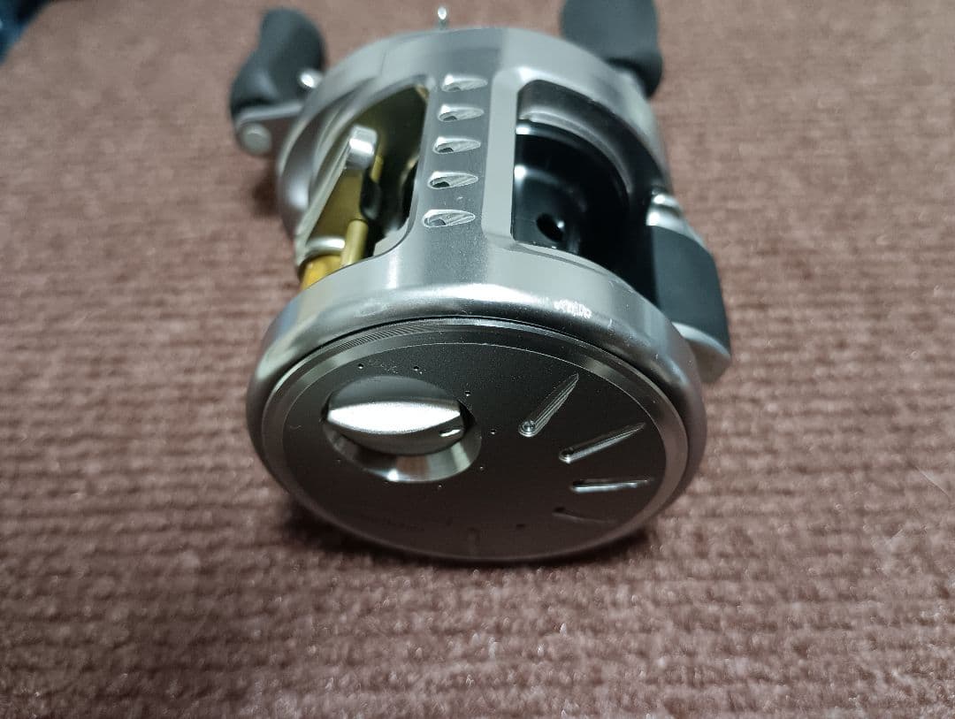 SHIMANO 10カルカッタコンクエスト　100　DC 右