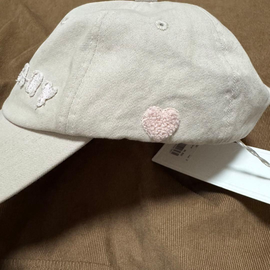 レディースウェア andmary Mary logo cap beige