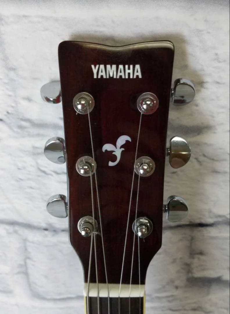 Yamaha FS 820 アコースティックギター