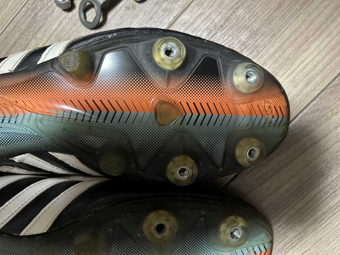ゴン