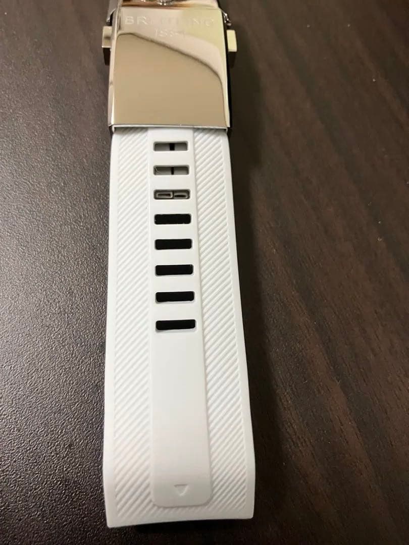GARMIN MARQ QuickFit 22mmにDバックル付き加工品ホワイト